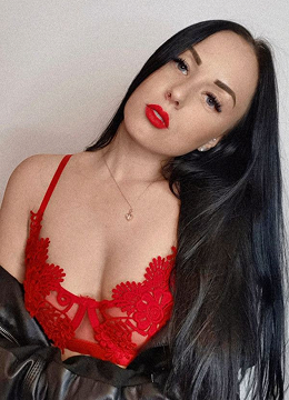 Claudia Belle
